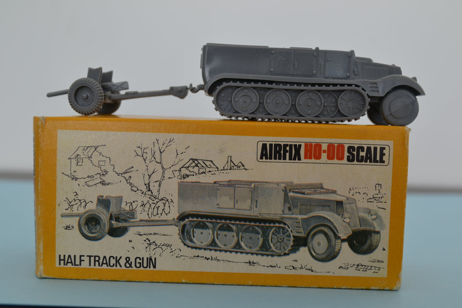 Airfix 1/72 Poly WWII German Half Track and Gun Boxed