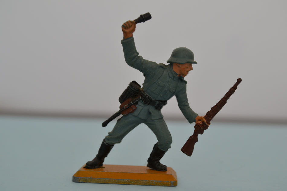 Britains Deetail WW2 German Infantry