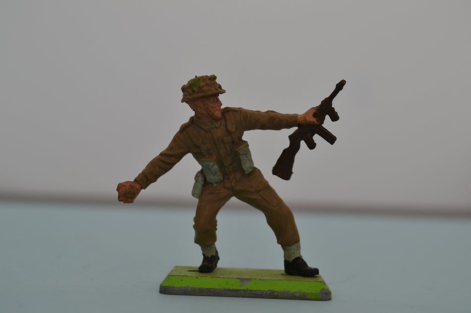 Britains Deetail WW2 British Infantry