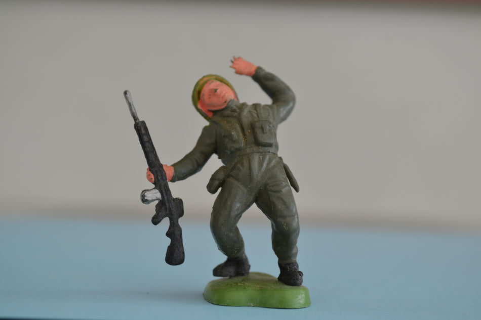 Britains Herald British Khaki Infantry