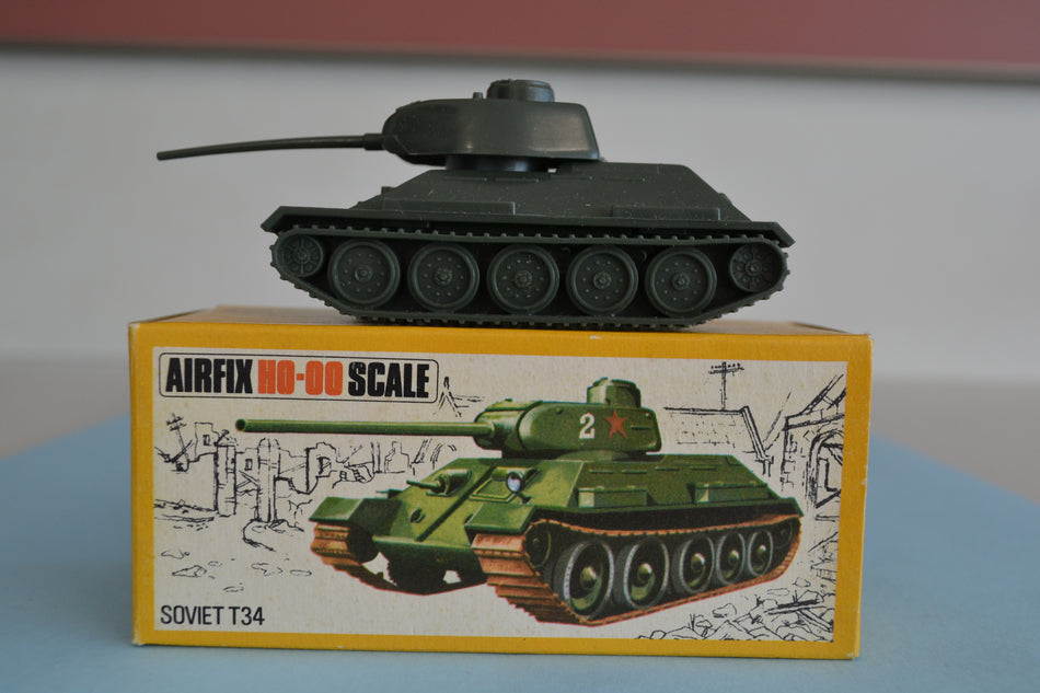 Airfix 1/72 Poly WWII Russian T34 Tank Boxed