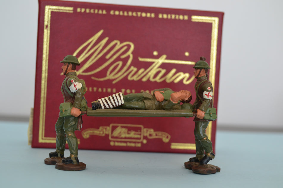 Britains 00160 WWI British Stretcher Bearer Metal Figure Set