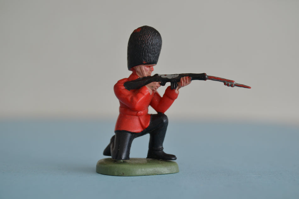 Britains Herald Guardsman
