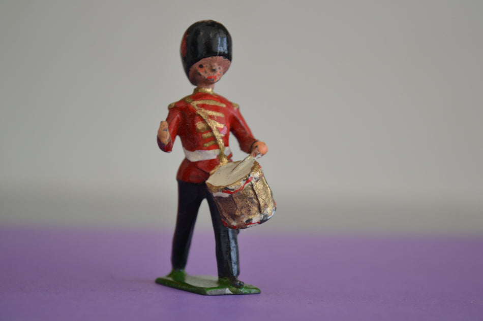 Britains Vintage Coldstream Guards Drummer Boy