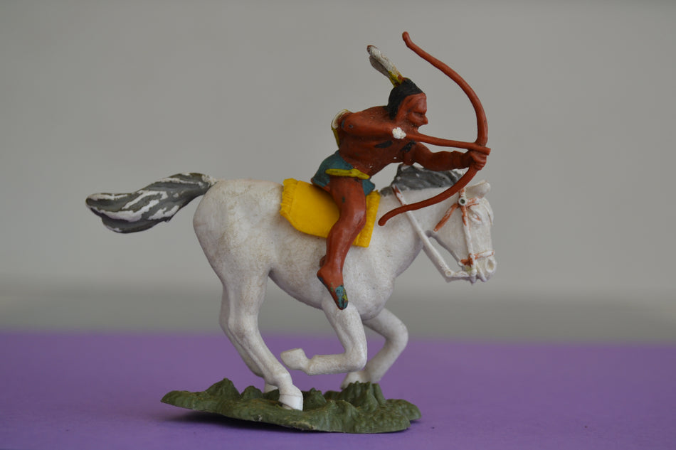 Britains Herald Mounted Indian Brave