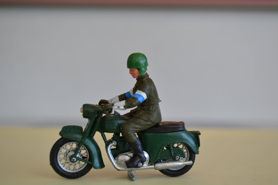 Britains 9698 Triumph Motorcycle with Army Dispatch Rider