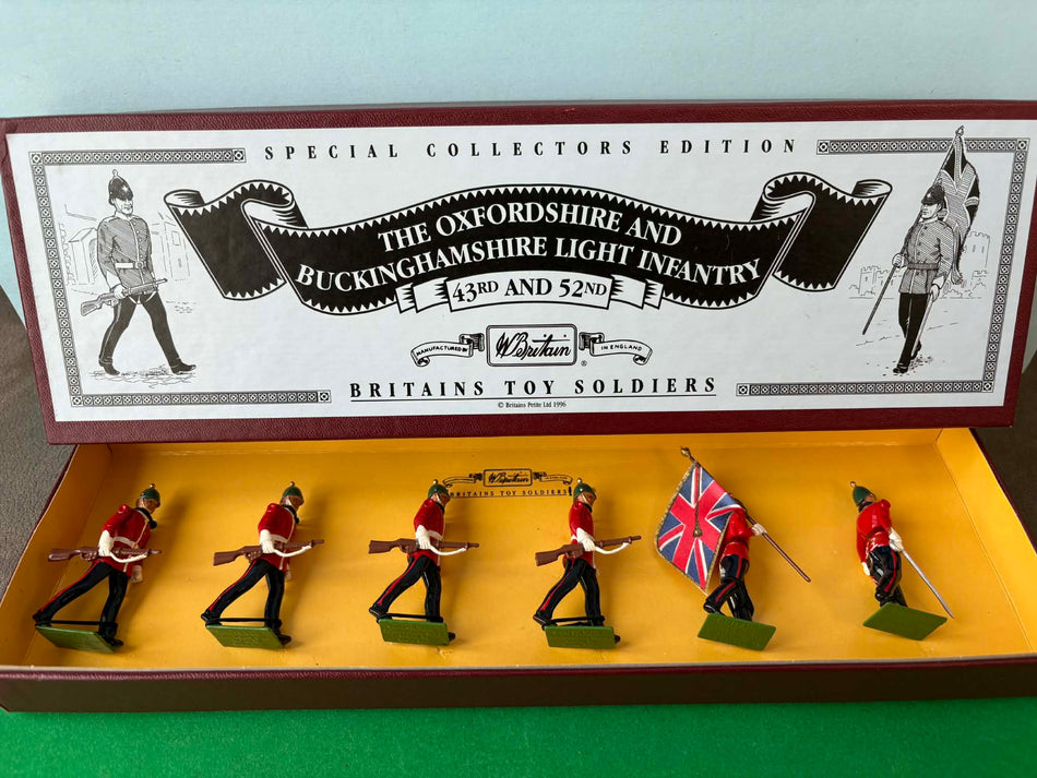 Britains 8890 Oxfordshire and Buckinghamshire Light Infantry Boxed