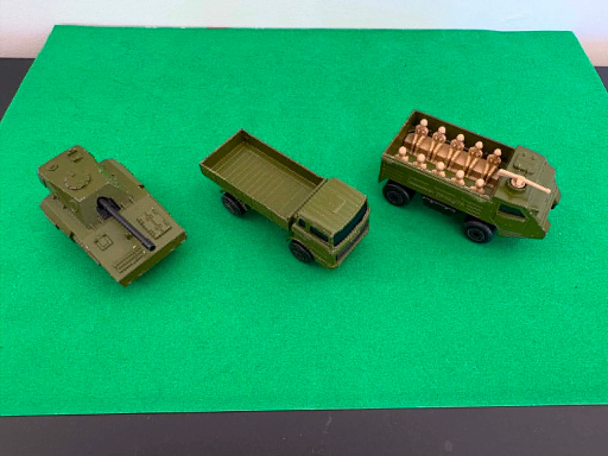 Matchbox Head Razor Matchbox Beach-Head Assault Military Vehicles Full Set – Minitroops