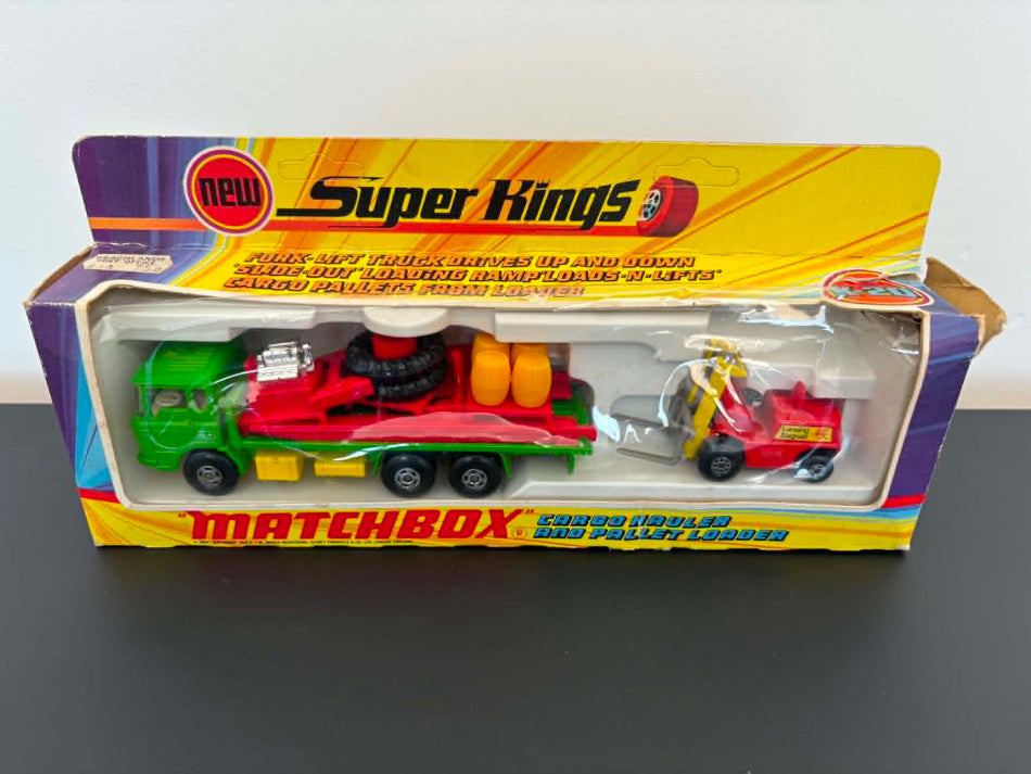 Matchbox Super Kings K-20 Cargo Hauler and Pallet Loader Excellent Condition