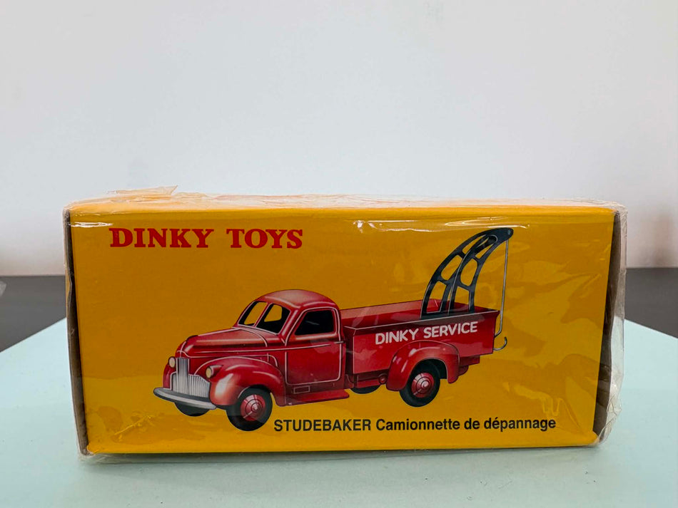 Dinky Atlas 25R Studebaker Camionette de Depannage in Sealed Box